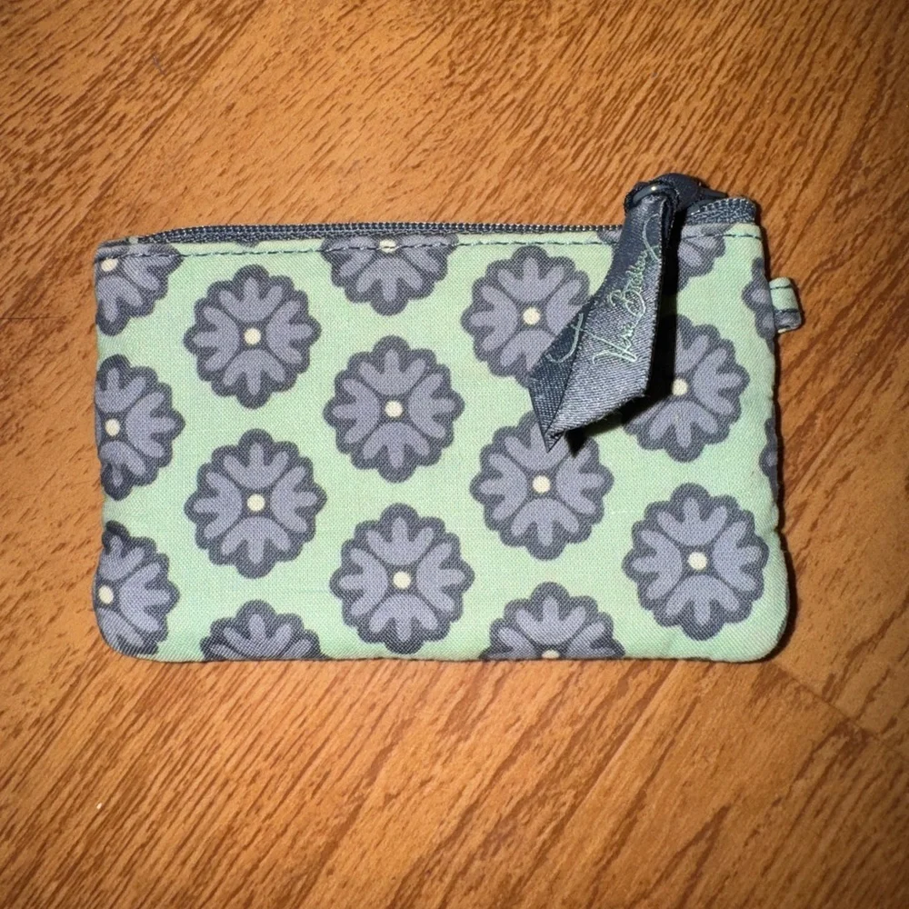 Vera Bradley Mint Floral Coin Pouch with Polka Dot ID Window - Picture 2 of 4